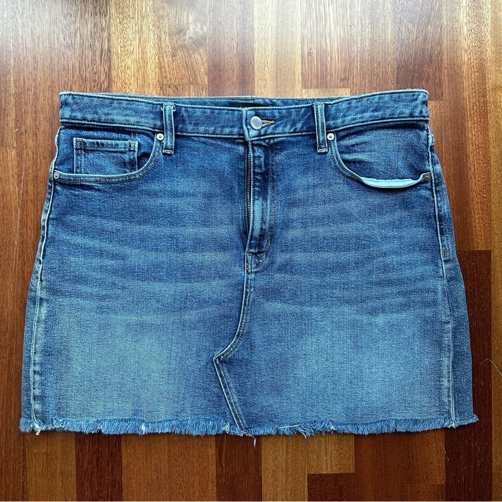 Banana Republic Denim Skirt